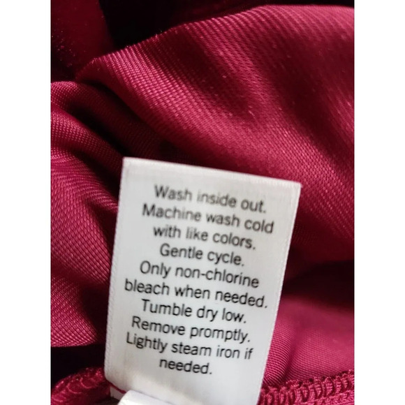 DKNY Dress Women’s 4X Burgundy Velvet Long Sleeve Surplice Neckline Belted New - Picture 10 of 11